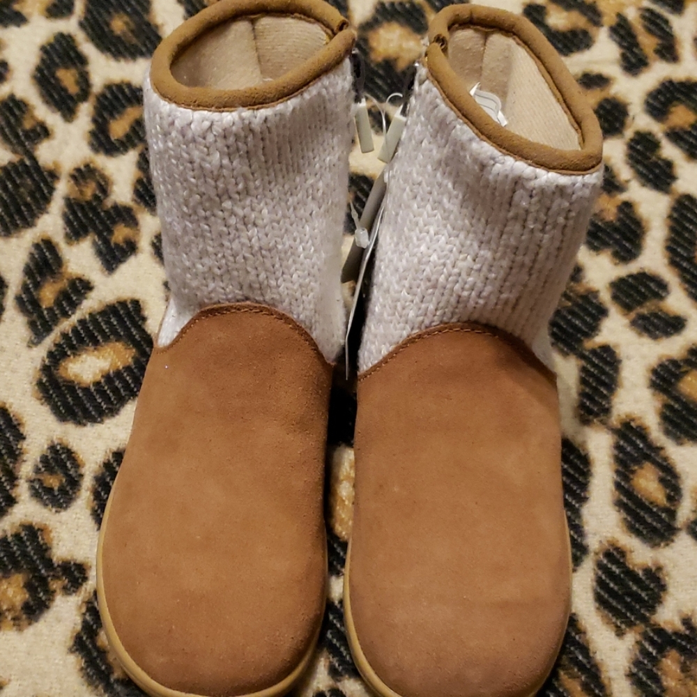 Kids boots